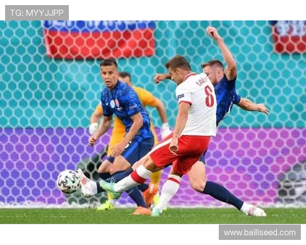 斯洛伐克与阿塞拜疆足球赛结果揭晓精彩瞬间回顾与分析 斯洛伐克与阿塞拜疆足球赛结果揭晓精彩瞬间回顾与分析