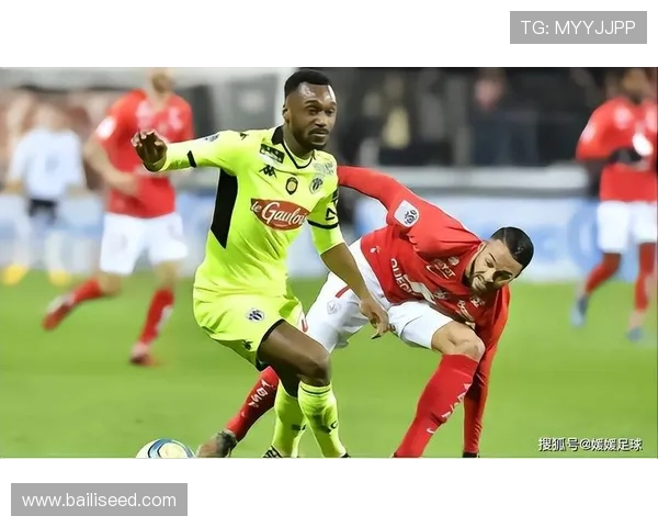 昂热与特鲁瓦实力分析及近期表现对比探讨 昂热与特鲁瓦实力分析及近期表现对比探讨